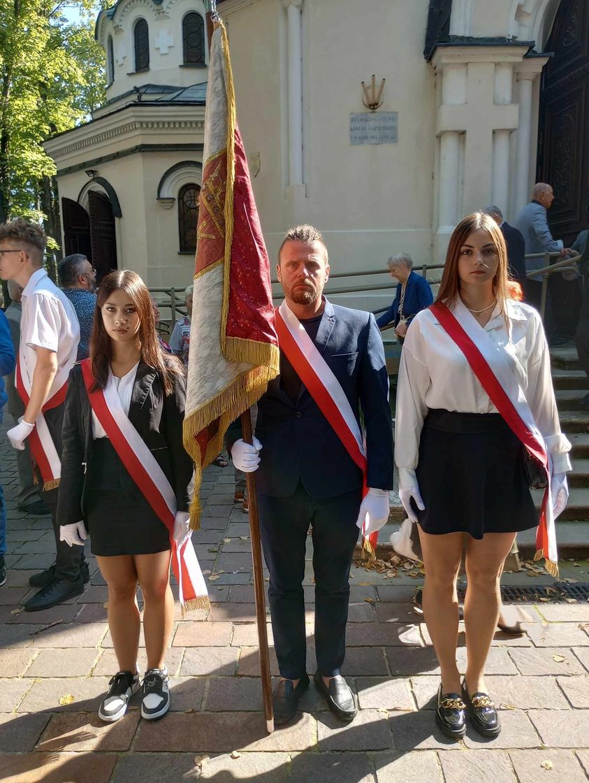 379611484 797116259080614 7922783731875107739 n